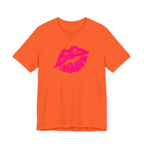 FUGITIVE TEES | NEON PINK KISS ME, DON’T MISS TEE