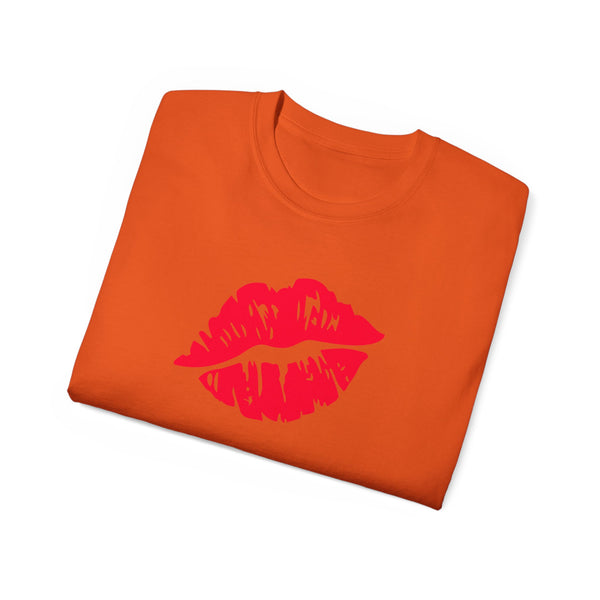 FUGITIVE TEES | HOT SIGNAL KISS TEE
