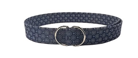 navy and white geometric print d-ring belt by oliver green