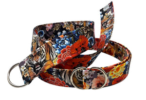 Tiger floral belt with d-ring buckle, featuring red and orange flowers and intricate tiger design.