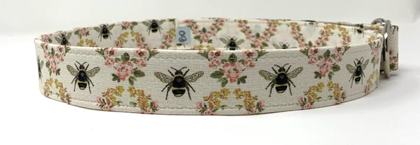 Floral honey bee belt by oliver green