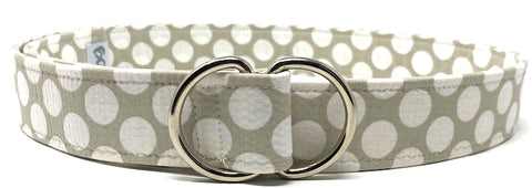 Grey and white mod dot belt by oliver green