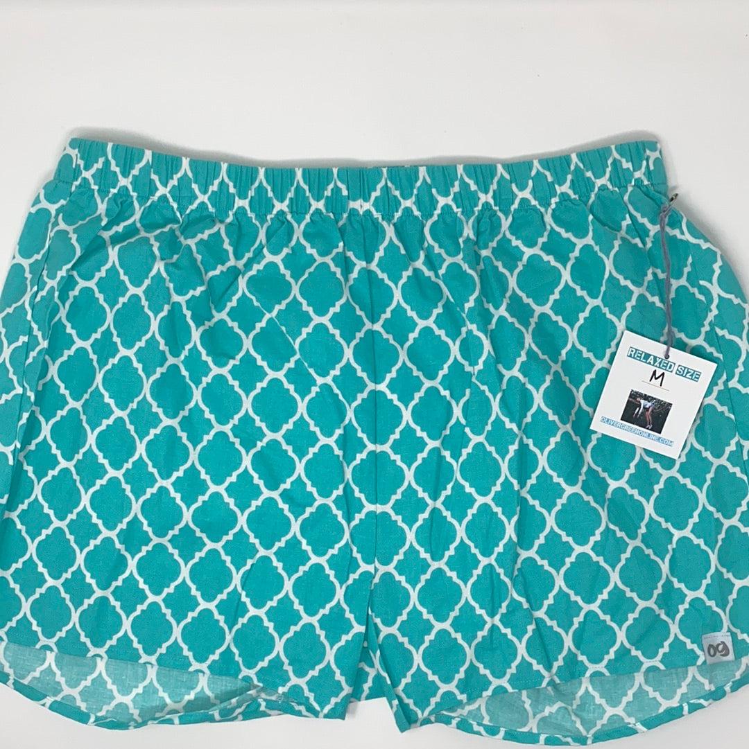 Medium Fits 2-8
Small fits women 0-1, and girl's 16
These cute shorts work great for beach cover-up, loungewear, brunch, lunch, dinner, and sleepwear. 
The Med pair ShortsOliver Green